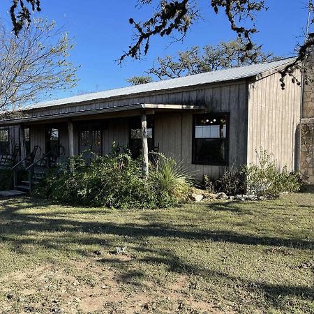 Bed and Breakfast West 1077 Guest Ranch - Retreat à Tarpley Extérieur photo