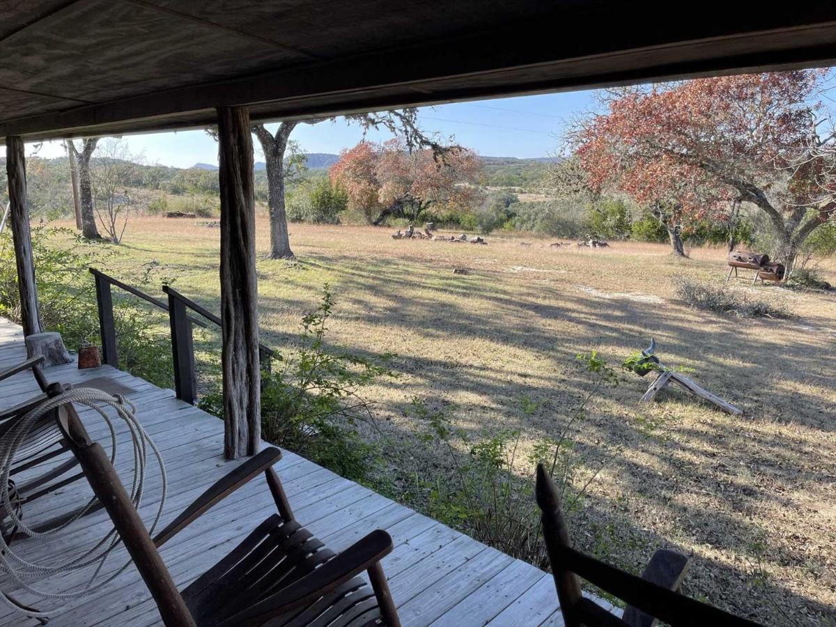 Bed and Breakfast West 1077 Guest Ranch - Retreat à Tarpley Extérieur photo